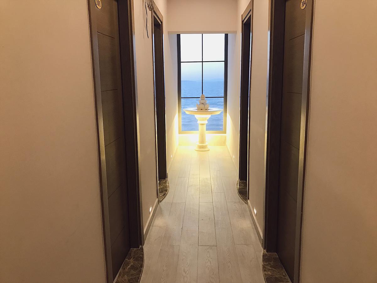 Itimat Otel Urla Buitenkant foto