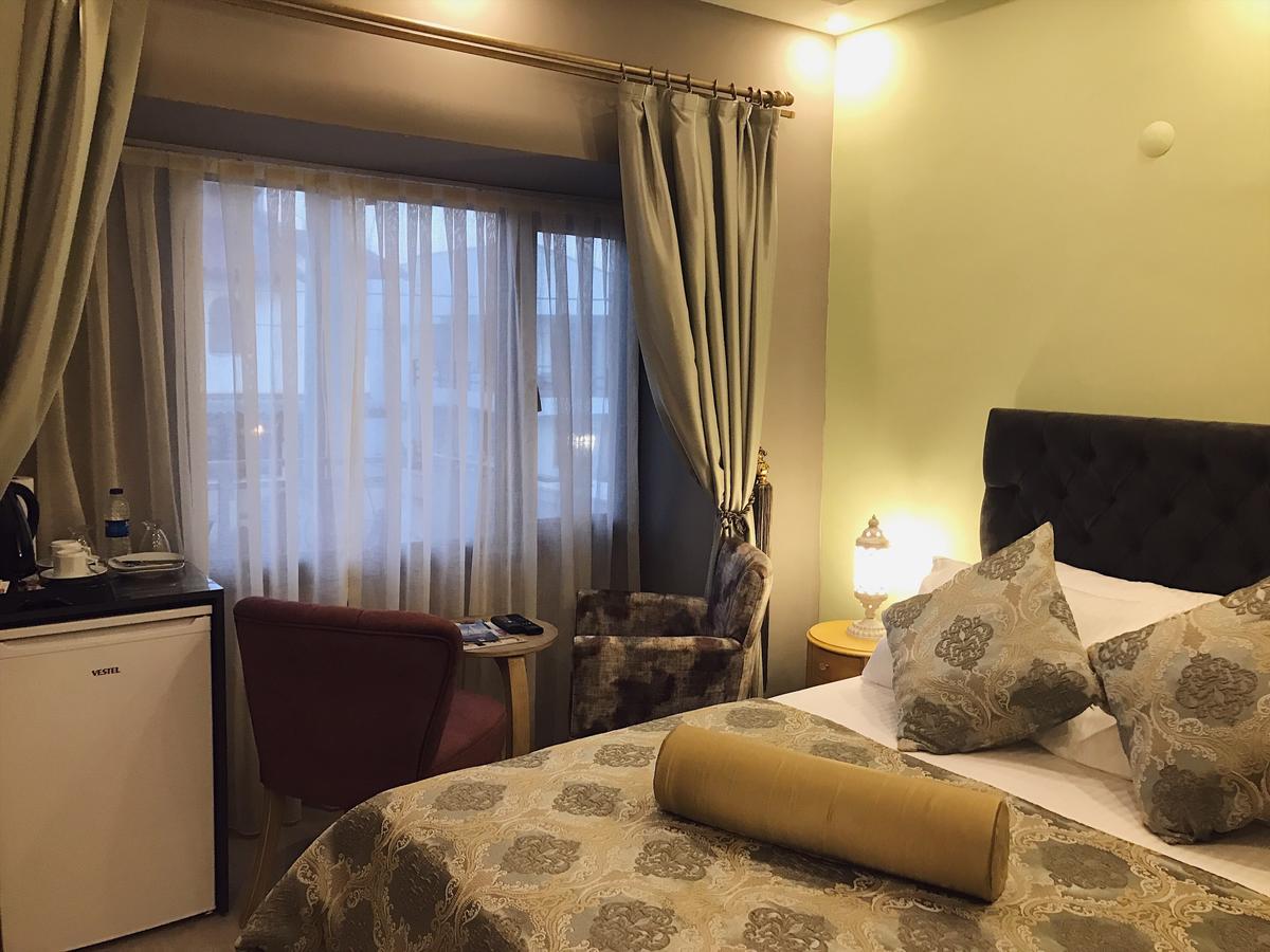 Itimat Otel Urla Buitenkant foto