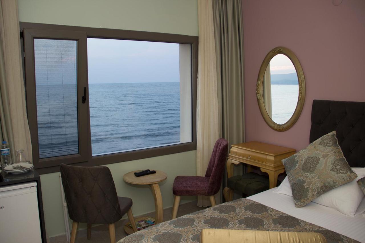 Itimat Otel Urla Buitenkant foto