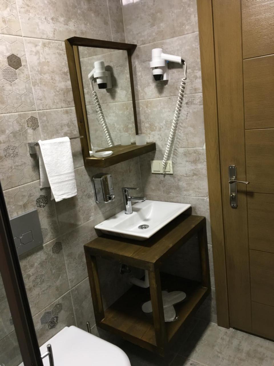 Itimat Otel Urla Buitenkant foto