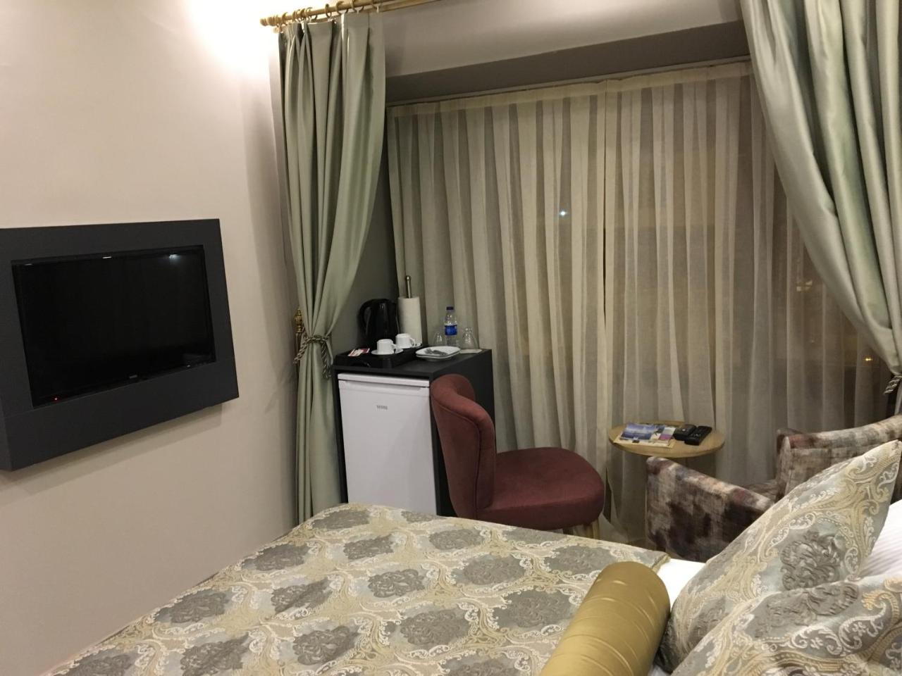 Itimat Otel Urla Buitenkant foto
